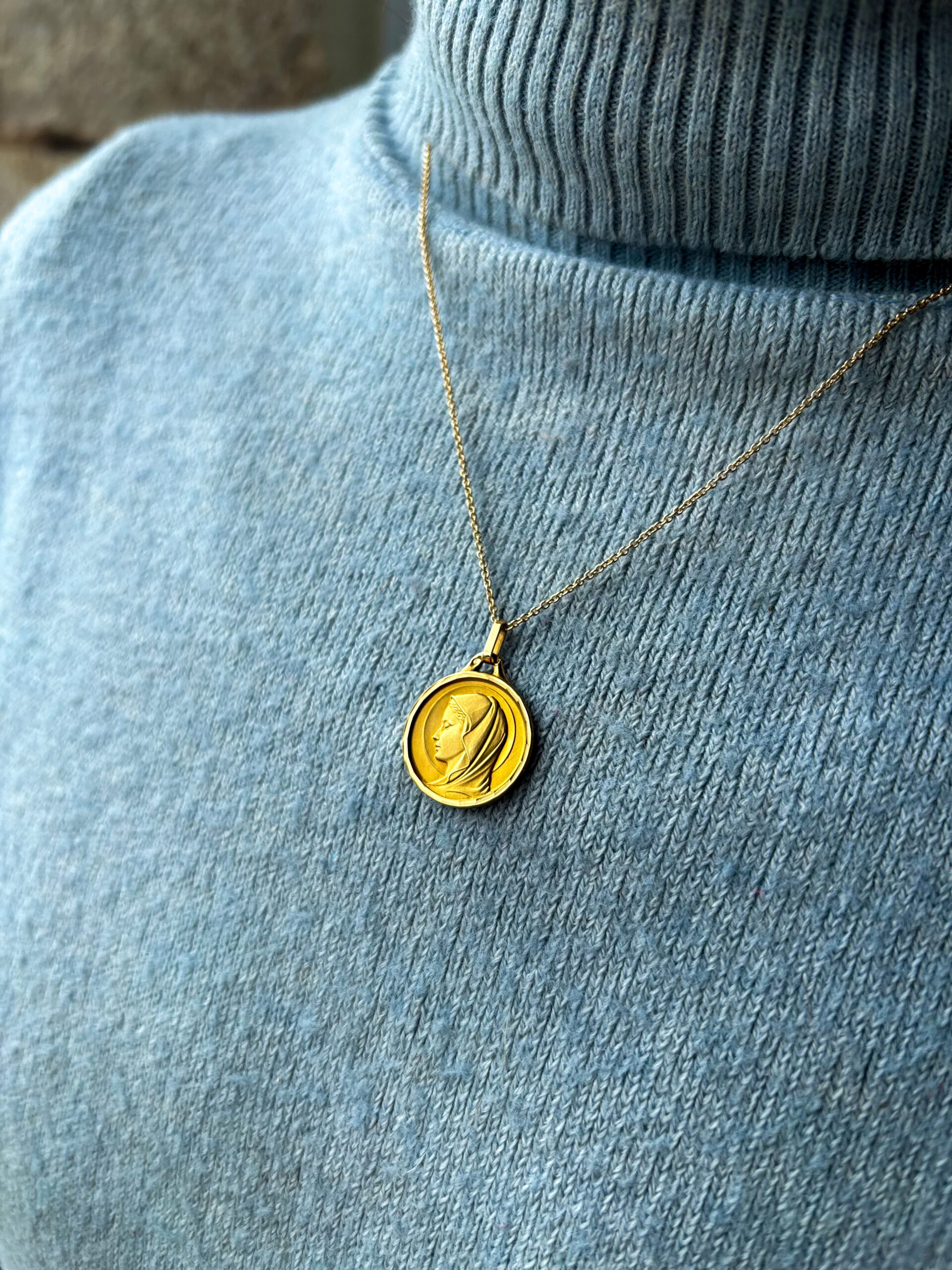 Médaille Vierge Marie 18K – Image 2